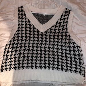 Sweater Vest